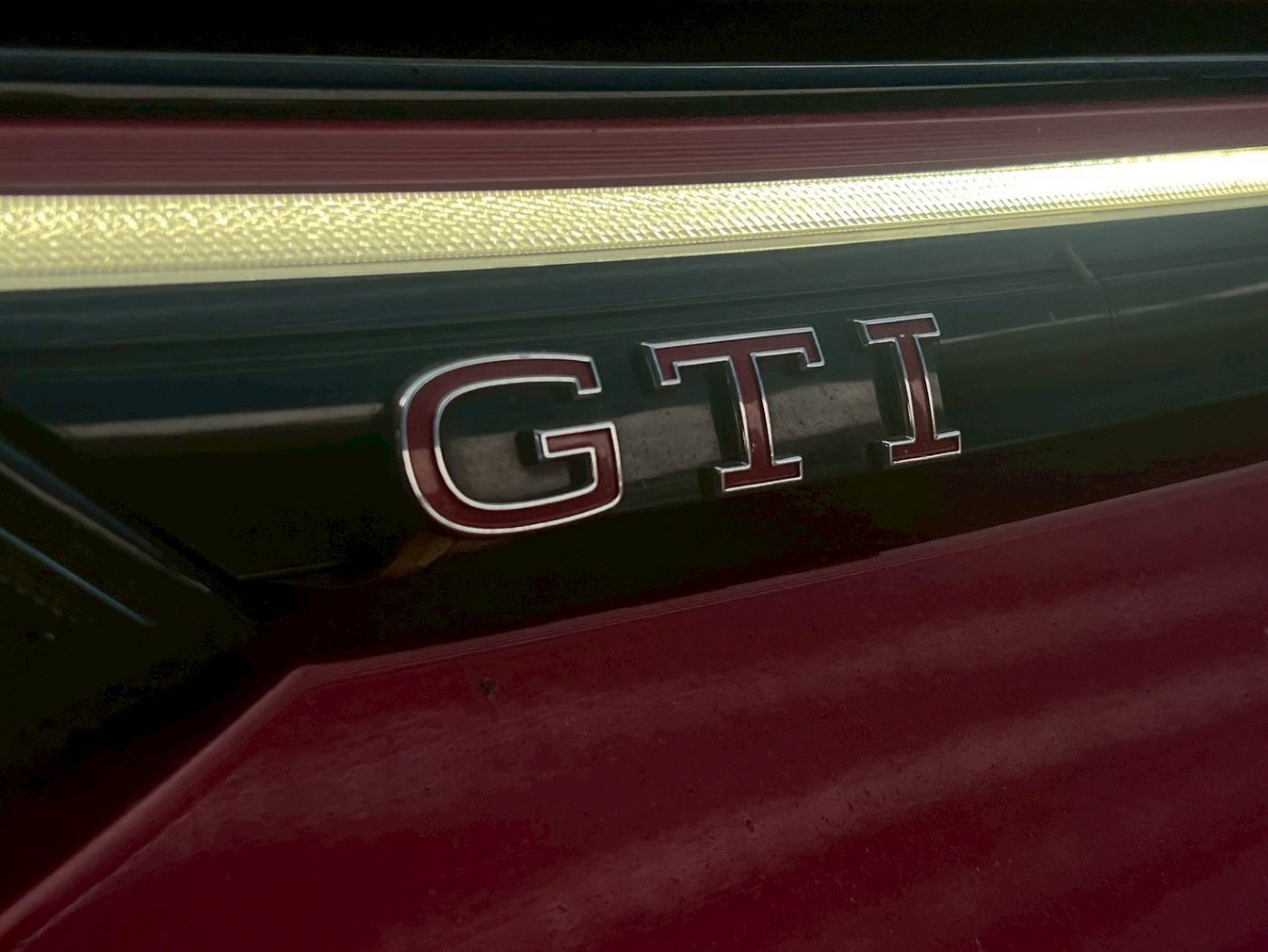 VW 福斯 ／ Golf ／ 2021年 ／ 2021年 VW Golf GTI 2.0  紅色 福斯中古車 ／ MG車庫(台南)
