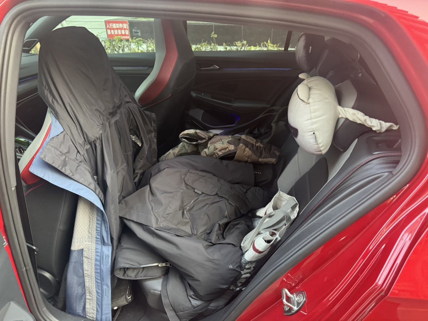 VW 福斯 ／ Golf ／ 2021年 ／ 2021年 VW Golf GTI 2.0  紅色 福斯中古車 ／ MG車庫(台南)