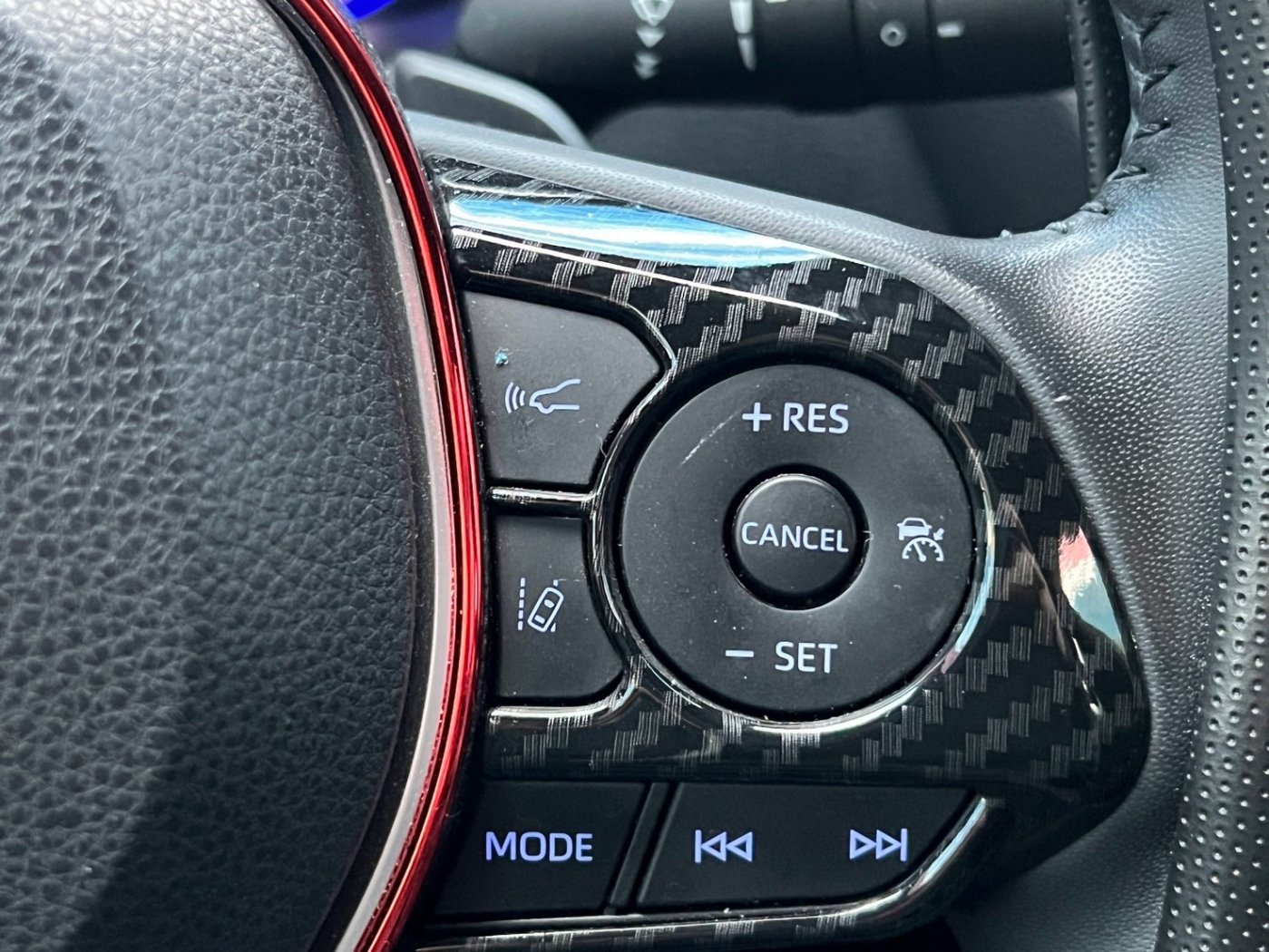 Toyota 豐田 ／ Auris ／ 2019年 ／ 2019年 Toyota Auris 白黑色 豐田中古車 ／ 成交區