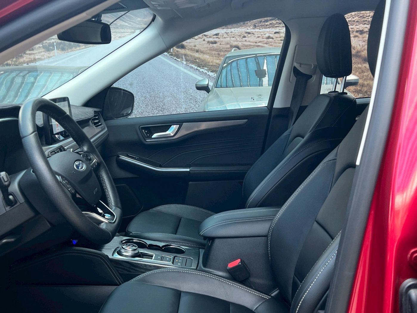Ford 福特 ／ Kuga ／ 2021年 ／ 2021年 Ford Kuga 紅色 福特中古車 ／ 九肇匯元汽車 (台南)