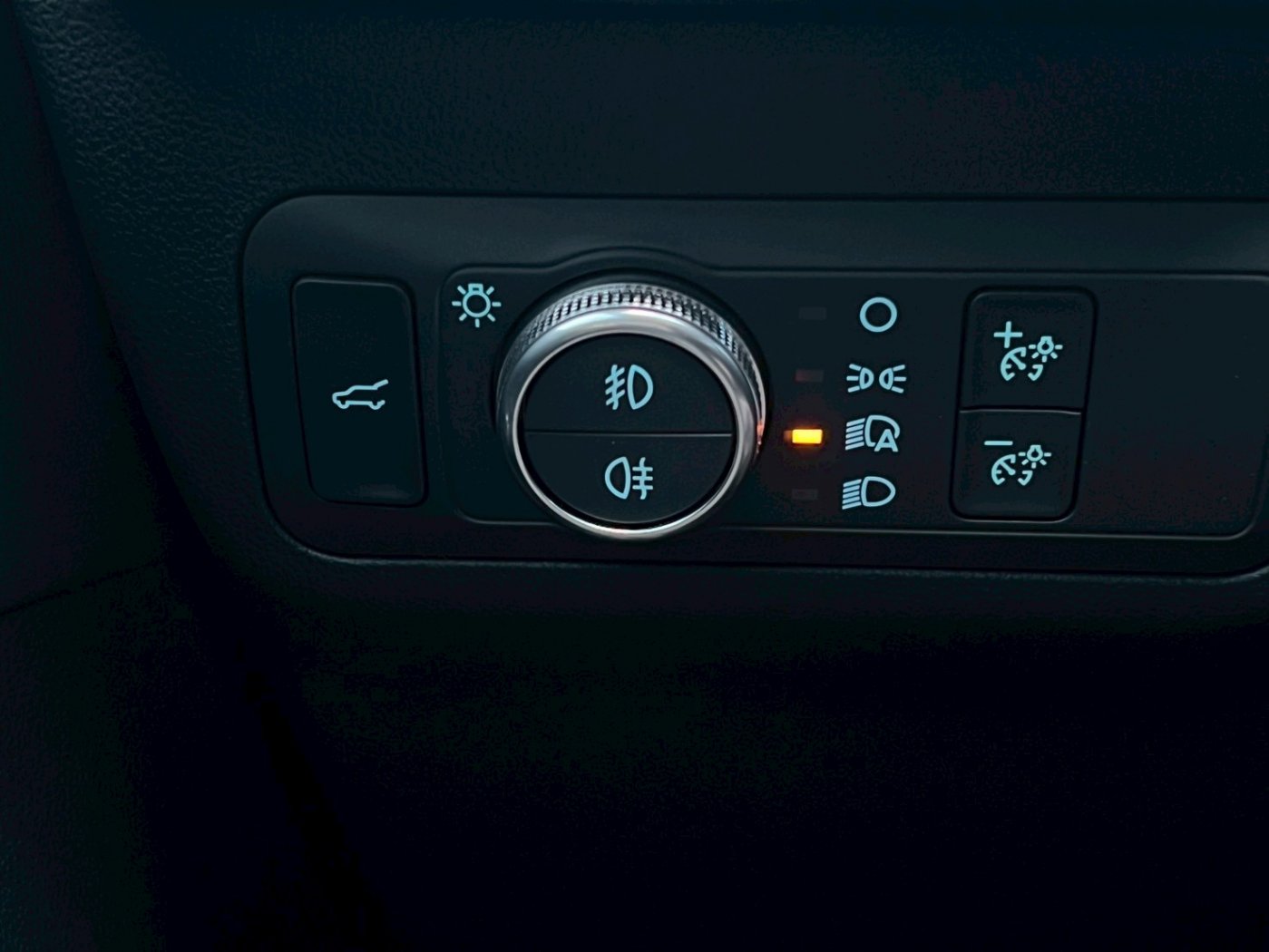 Ford 福特 ／ Kuga ／ 2021年 ／ 2021年 Ford Kuga 紅色 福特中古車 ／ 九肇匯元汽車 (台南)