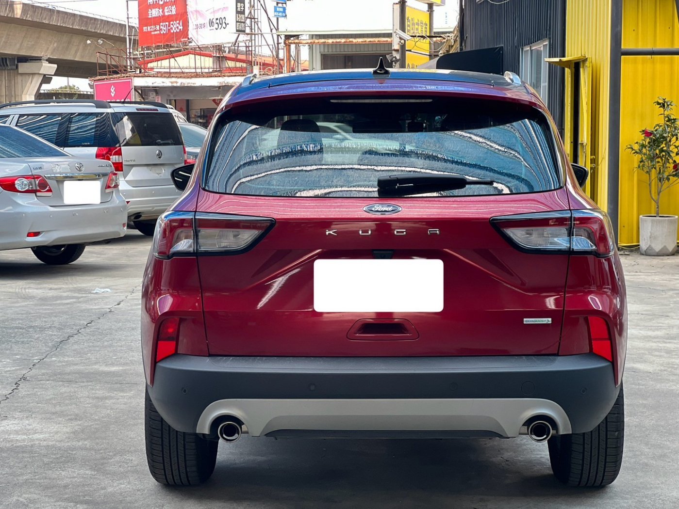 Ford 福特 ／ Kuga ／ 2021年 ／ 2021年 Ford Kuga 紅色 福特中古車 ／ 九肇匯元汽車 (台南)