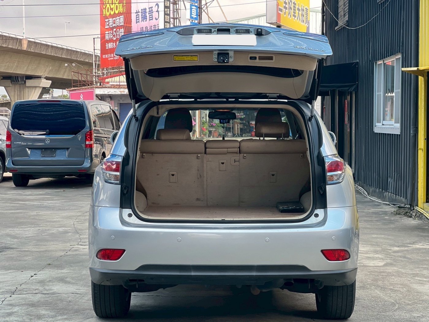 Lexus 凌志 ／ RX 系列 ／ 2015年 ／ 2015年Lexus RX350 銀色 凌志中古車 ／ 九肇匯元汽車 (台南)