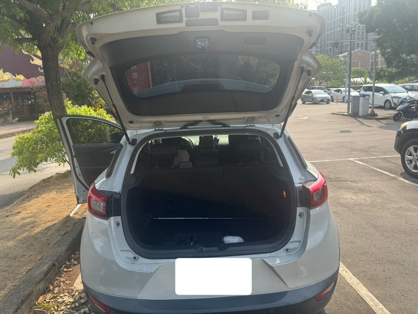 Mazda 馬自達 ／ CX-3 ／ 2016年 ／ 2016年Mazda CX-3 白色 馬自達中古車 ／ 桃園店
